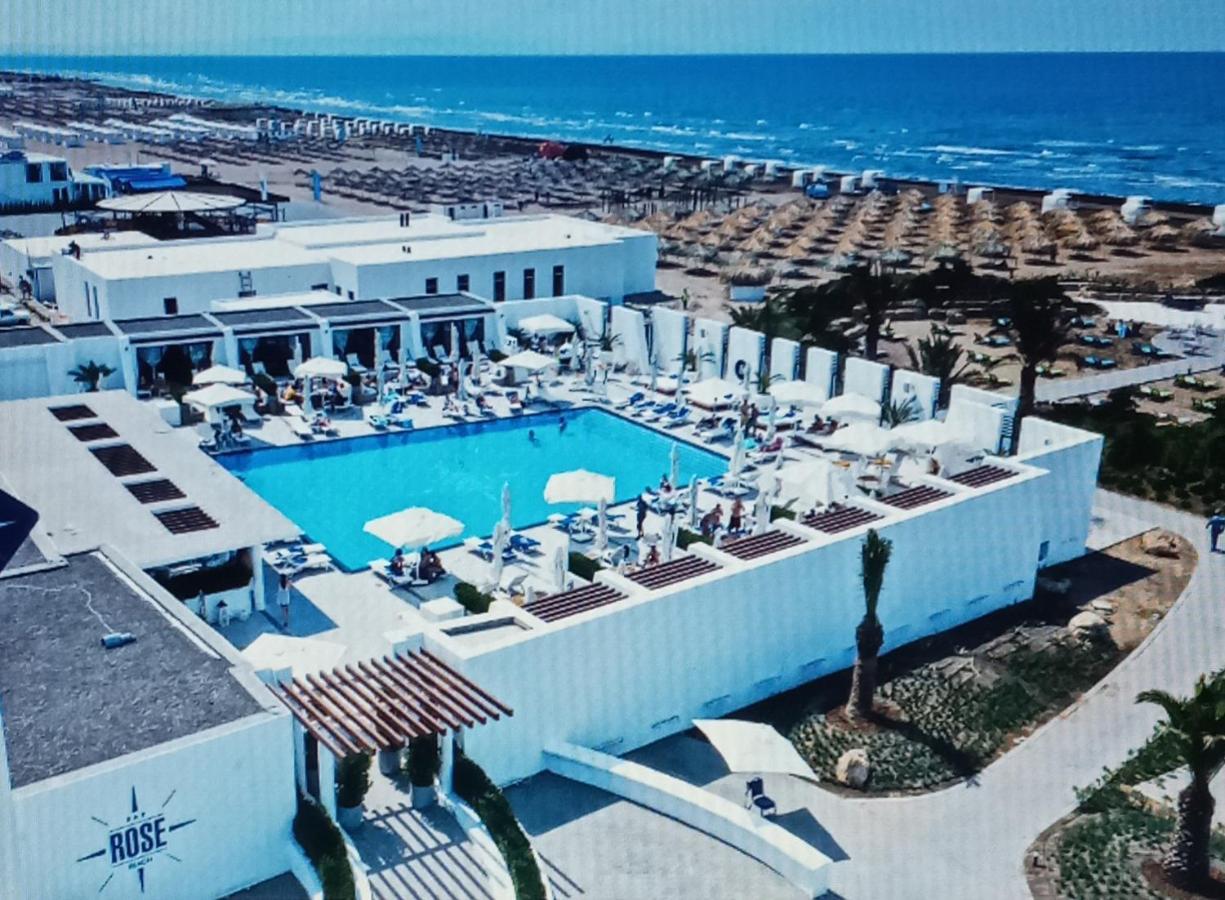 Hotel Sea Breeze à Nardaran Extérieur photo